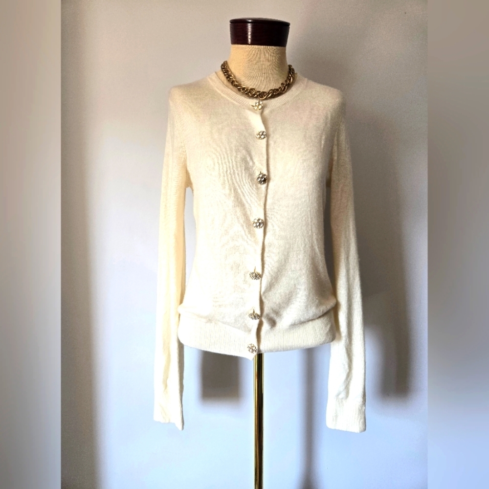 C WONDER wool Alpaca Blend Lightweight Cream Button-Up Women's Sweater. Medium